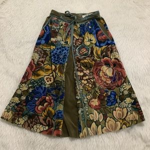Vintage Luis Mari a line floral skirt
